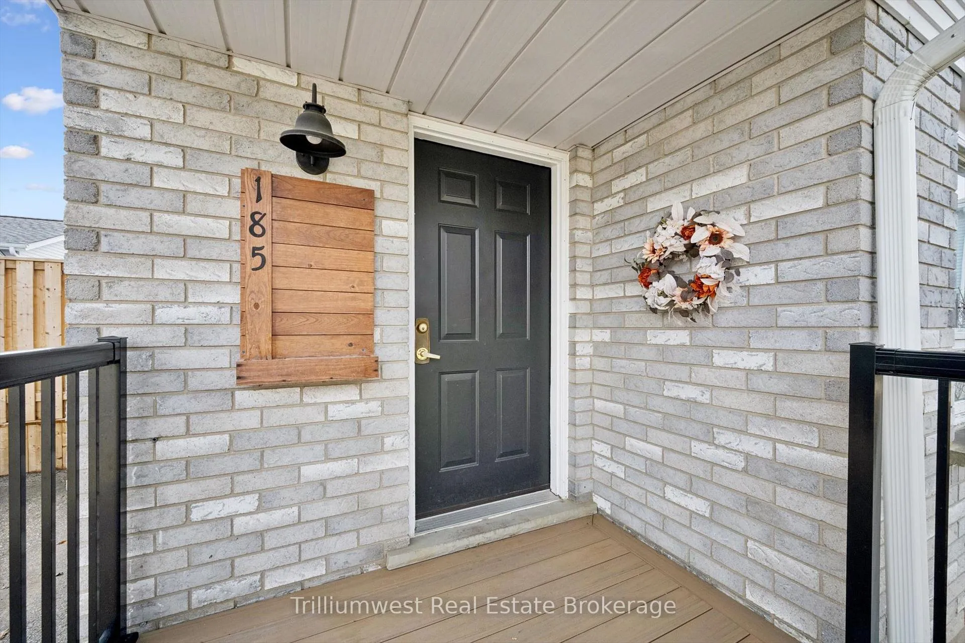 Photo 3 of 185 Forrest Avenue E, Wilmot — HOMEH