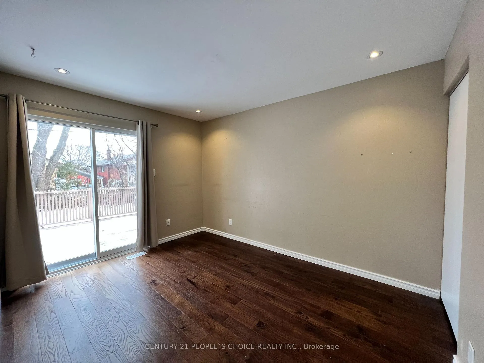 Photo 10 of 10 Golfhaven Drive, Scarborough, Woburn — HOMEH