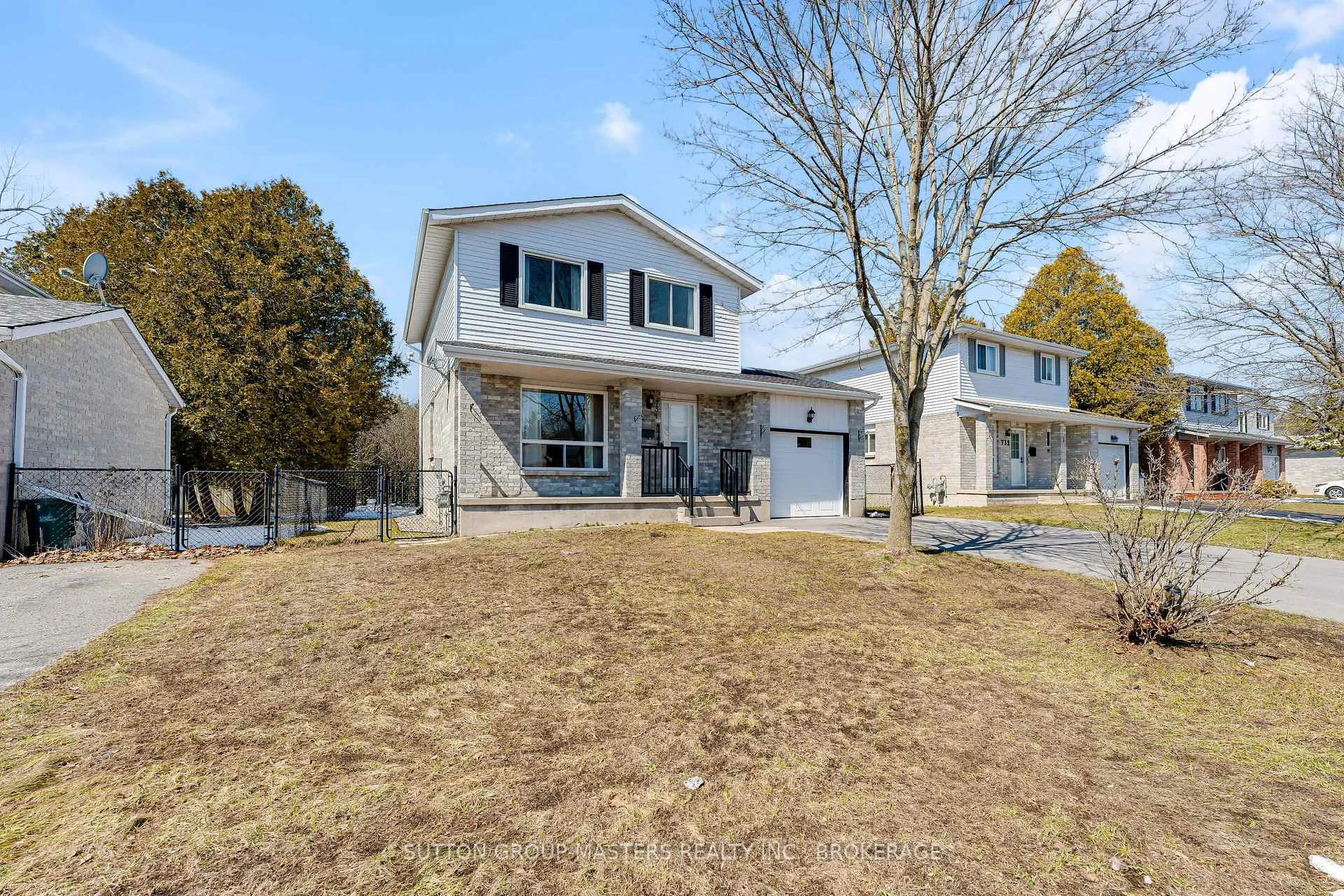 Photo 1 of 734 Cedarwood Drive, Kingston, City Northwest — HOMEH