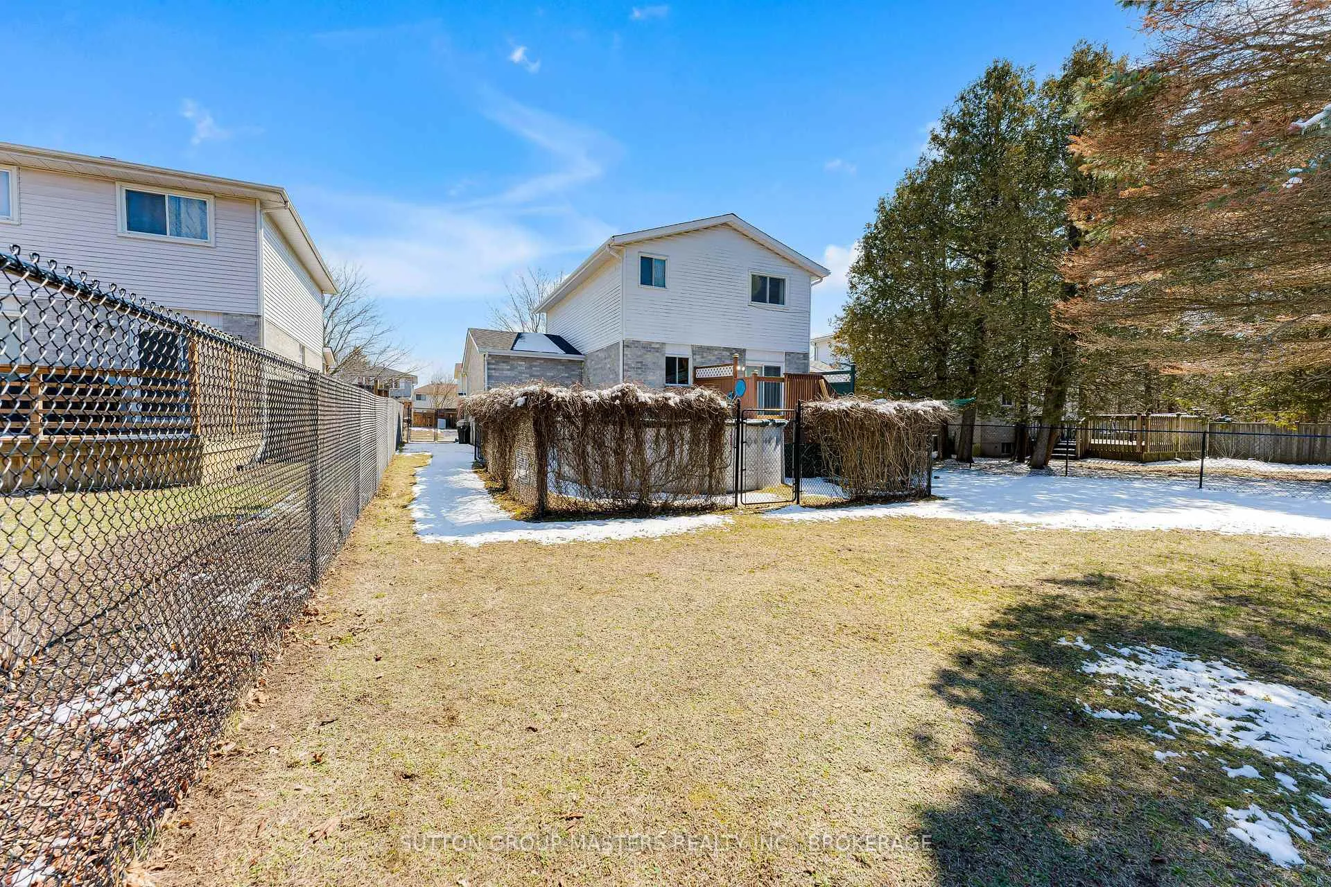Photo 42 of 734 Cedarwood Drive, Kingston, City Northwest — HOMEH
