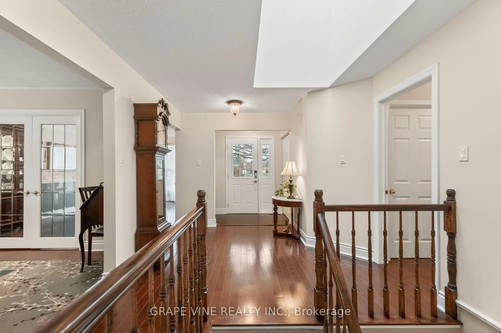 Photo 3 of 28 Delamere Drive, Ottawa, Stittsville (Central) — HOMEH