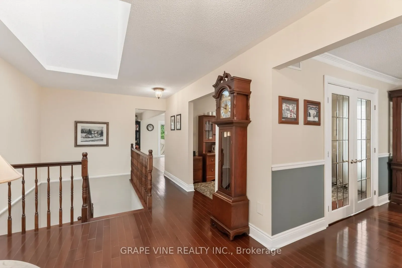 Photo 4 of 28 Delamere Drive, Ottawa, Stittsville (Central) — HOMEH