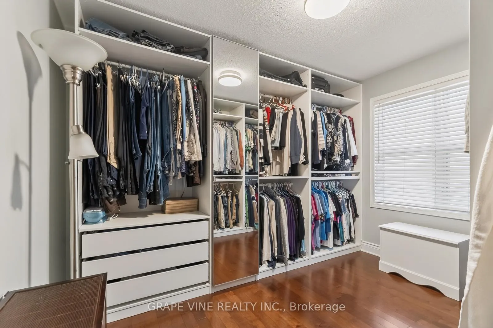 Photo 12 of 28 Delamere Drive, Ottawa, Stittsville (Central) — HOMEH