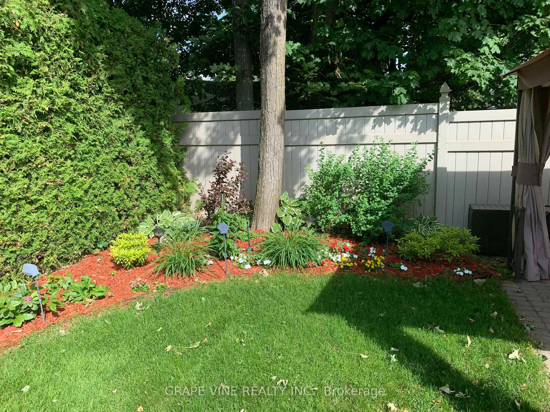 Photo 32 of 28 Delamere Drive, Ottawa, Stittsville (Central) — HOMEH