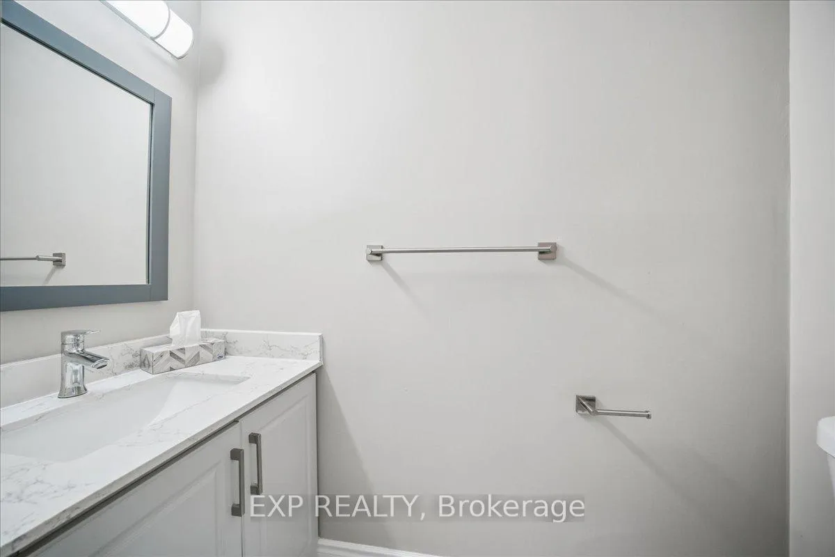 Photo 10 of 44 Newcastle Crescent, Brampton, Westgate — HOMEH