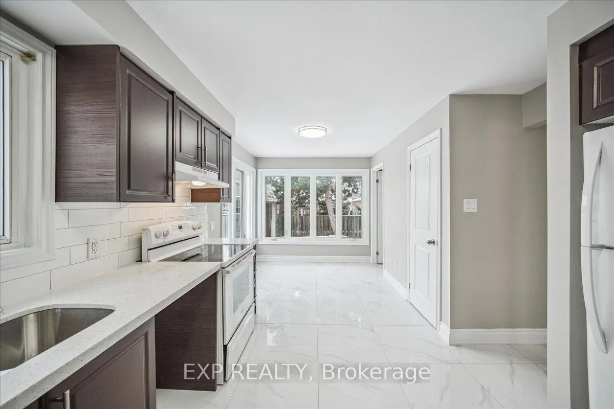 Photo 12 of 44 Newcastle Crescent, Brampton, Westgate — HOMEH