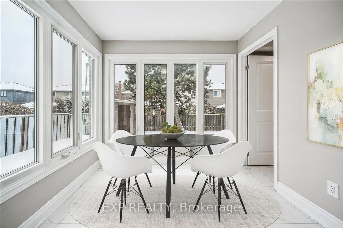 Photo 17 of 44 Newcastle Crescent, Brampton, Westgate — HOMEH
