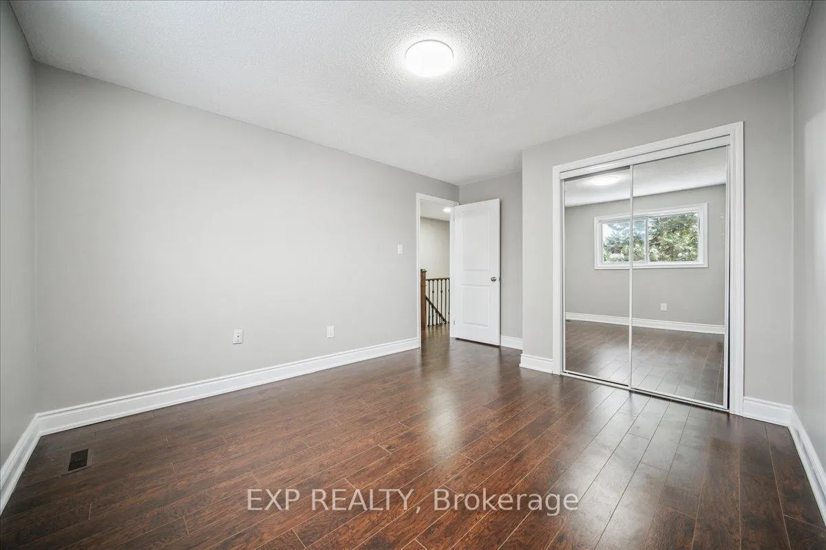 Photo 24 of 44 Newcastle Crescent, Brampton, Westgate — HOMEH