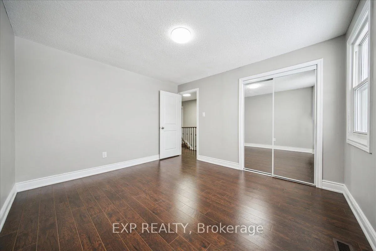 Photo 30 of 44 Newcastle Crescent, Brampton, Westgate — HOMEH