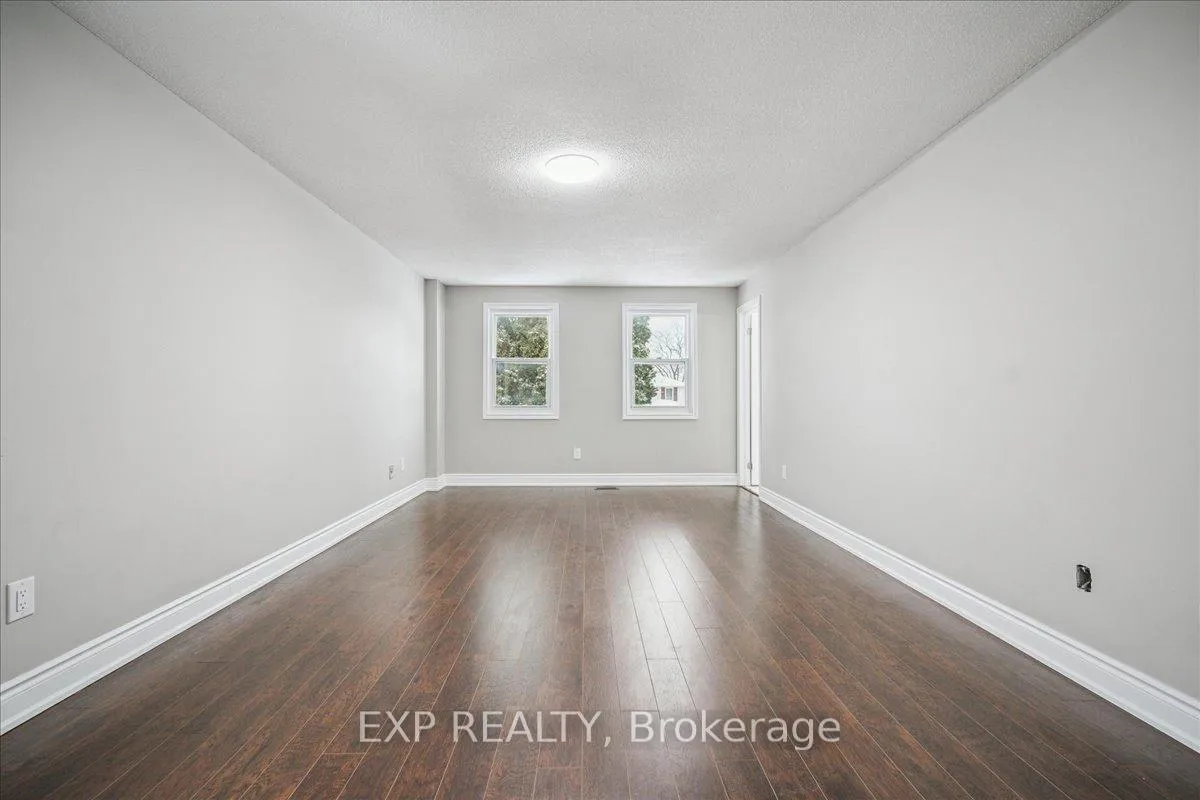 Photo 32 of 44 Newcastle Crescent, Brampton, Westgate — HOMEH