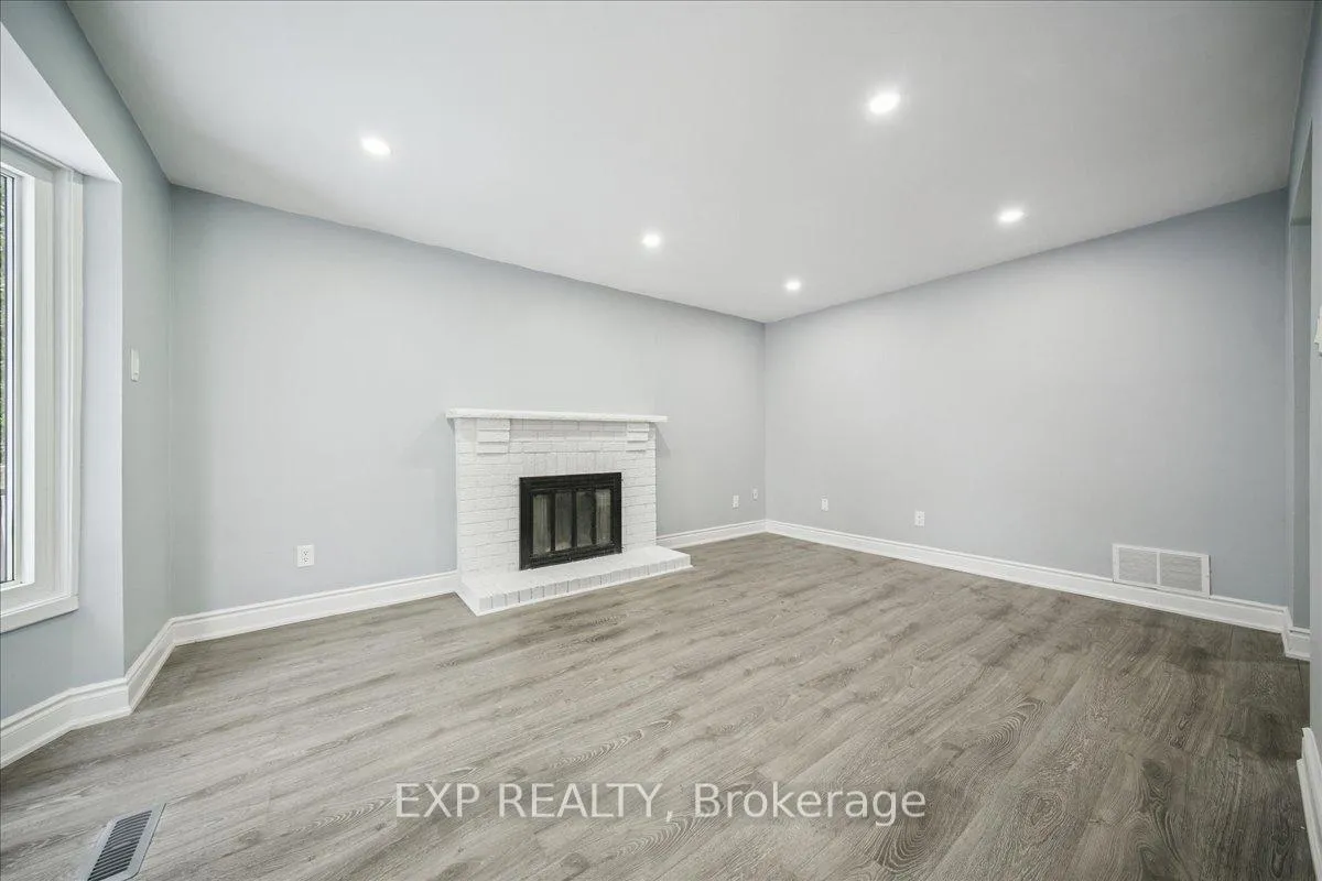 Photo 36 of 44 Newcastle Crescent, Brampton, Westgate — HOMEH