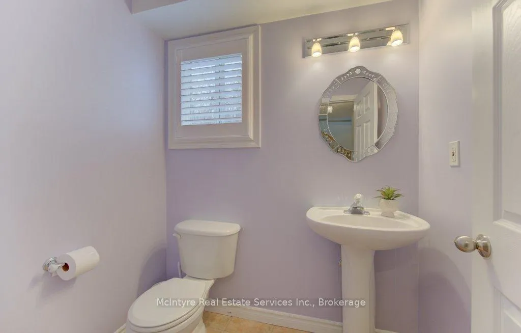 Photo 9 of 28 Wisteria Court, Waterloo — HOMEH