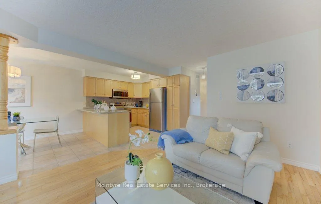 Photo 18 of 28 Wisteria Court, Waterloo — HOMEH
