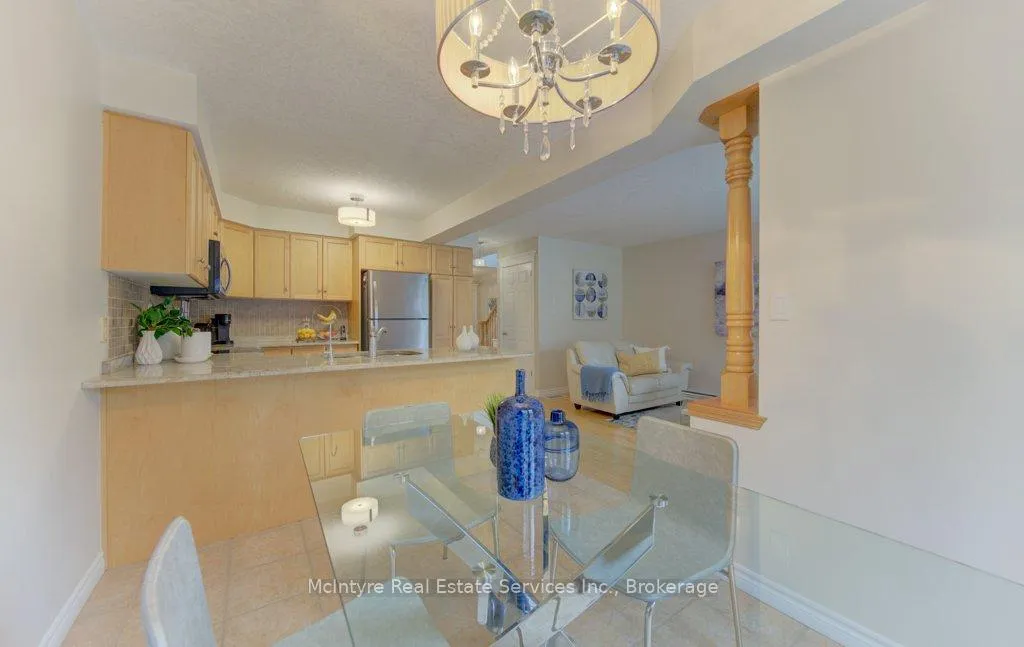 Photo 20 of 28 Wisteria Court, Waterloo — HOMEH
