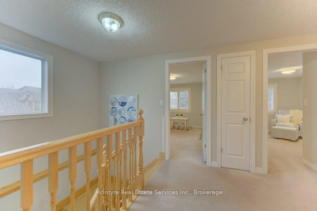 Photo 25 of 28 Wisteria Court, Waterloo — HOMEH