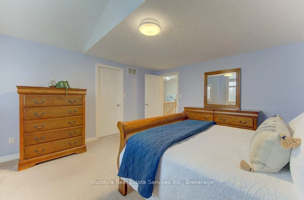Photo 28 of 28 Wisteria Court, Waterloo — HOMEH