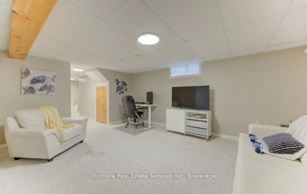 Photo 37 of 28 Wisteria Court, Waterloo — HOMEH
