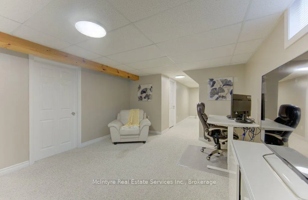 Photo 38 of 28 Wisteria Court, Waterloo — HOMEH