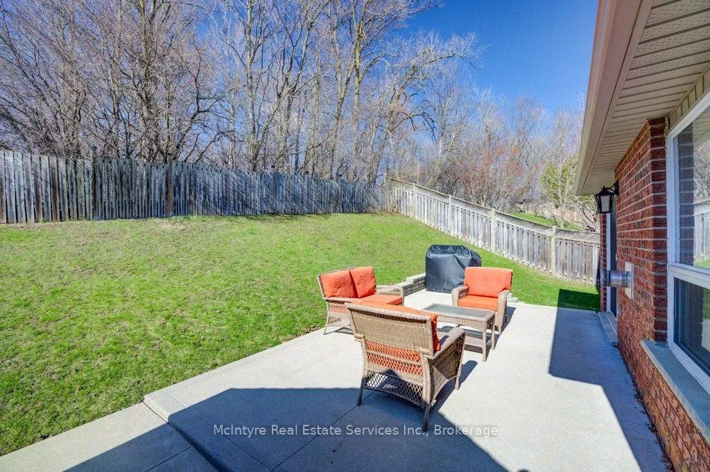 Photo 43 of 28 Wisteria Court, Waterloo — HOMEH