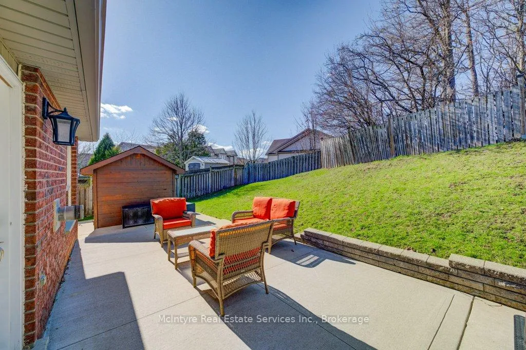 Photo 44 of 28 Wisteria Court, Waterloo — HOMEH