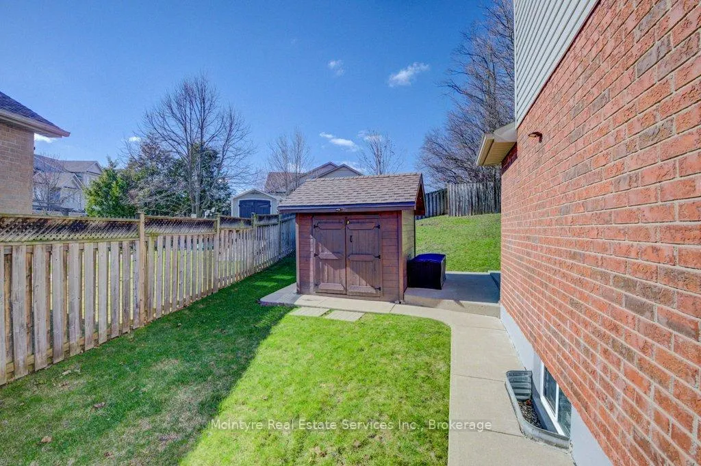 Photo 49 of 28 Wisteria Court, Waterloo — HOMEH