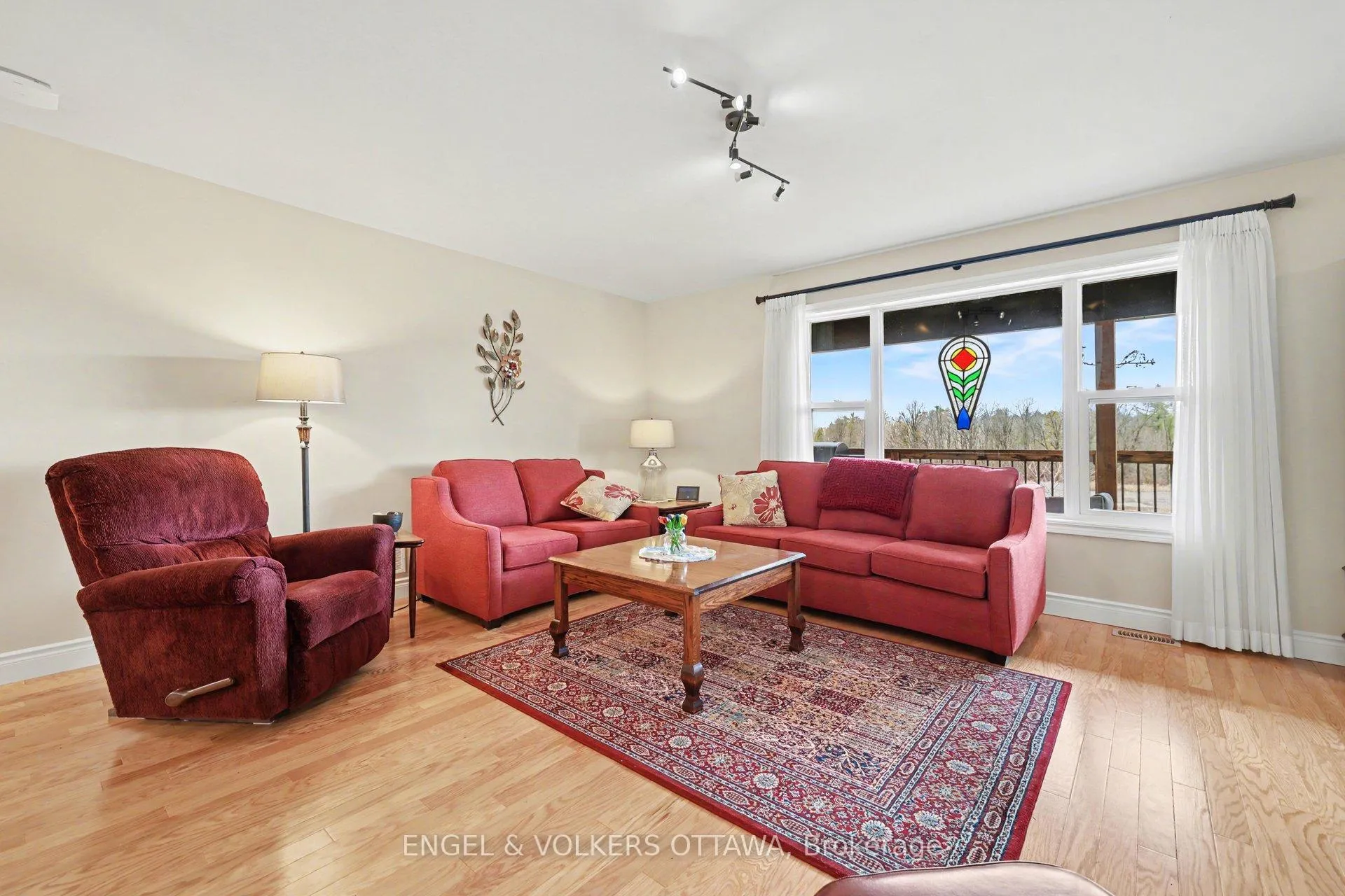Photo 7 of 85 Otteridge Avenue, Renfrew — HOMEH
