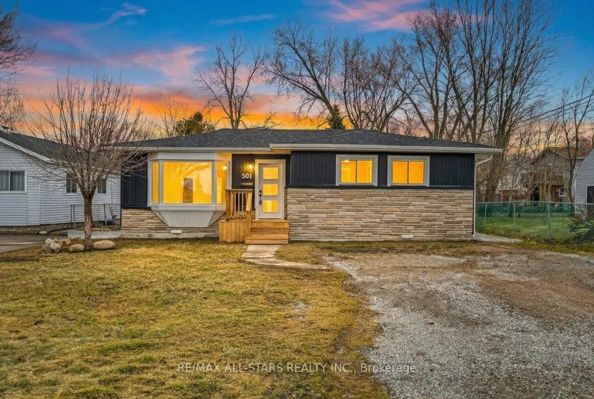 Photo 1 of 501 Lake Drive S, Georgina, Keswick South — HOMEH