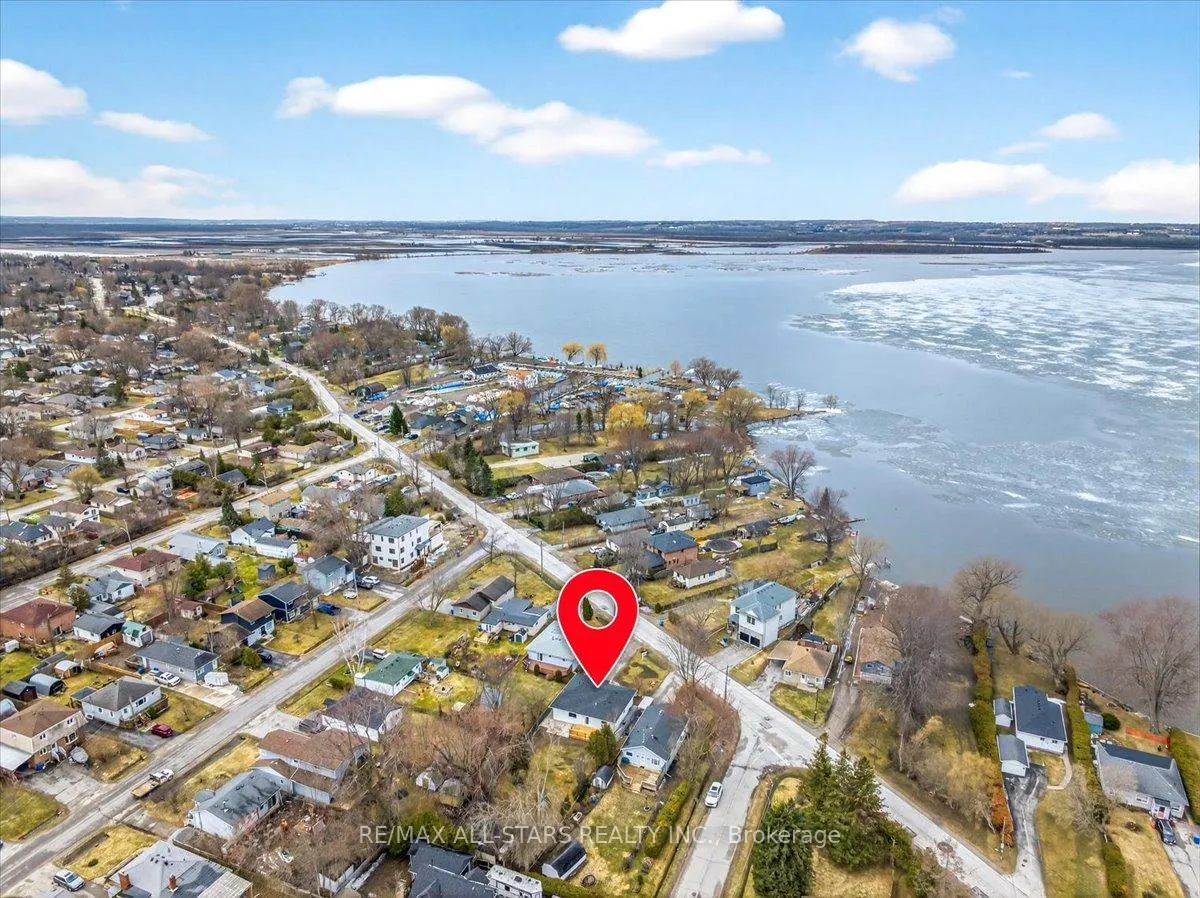 Photo 44 of 501 Lake Drive S, Georgina, Keswick South — HOMEH
