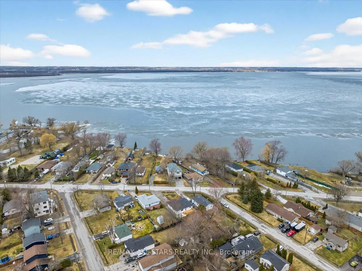 Photo 48 of 501 Lake Drive S, Georgina, Keswick South — HOMEH