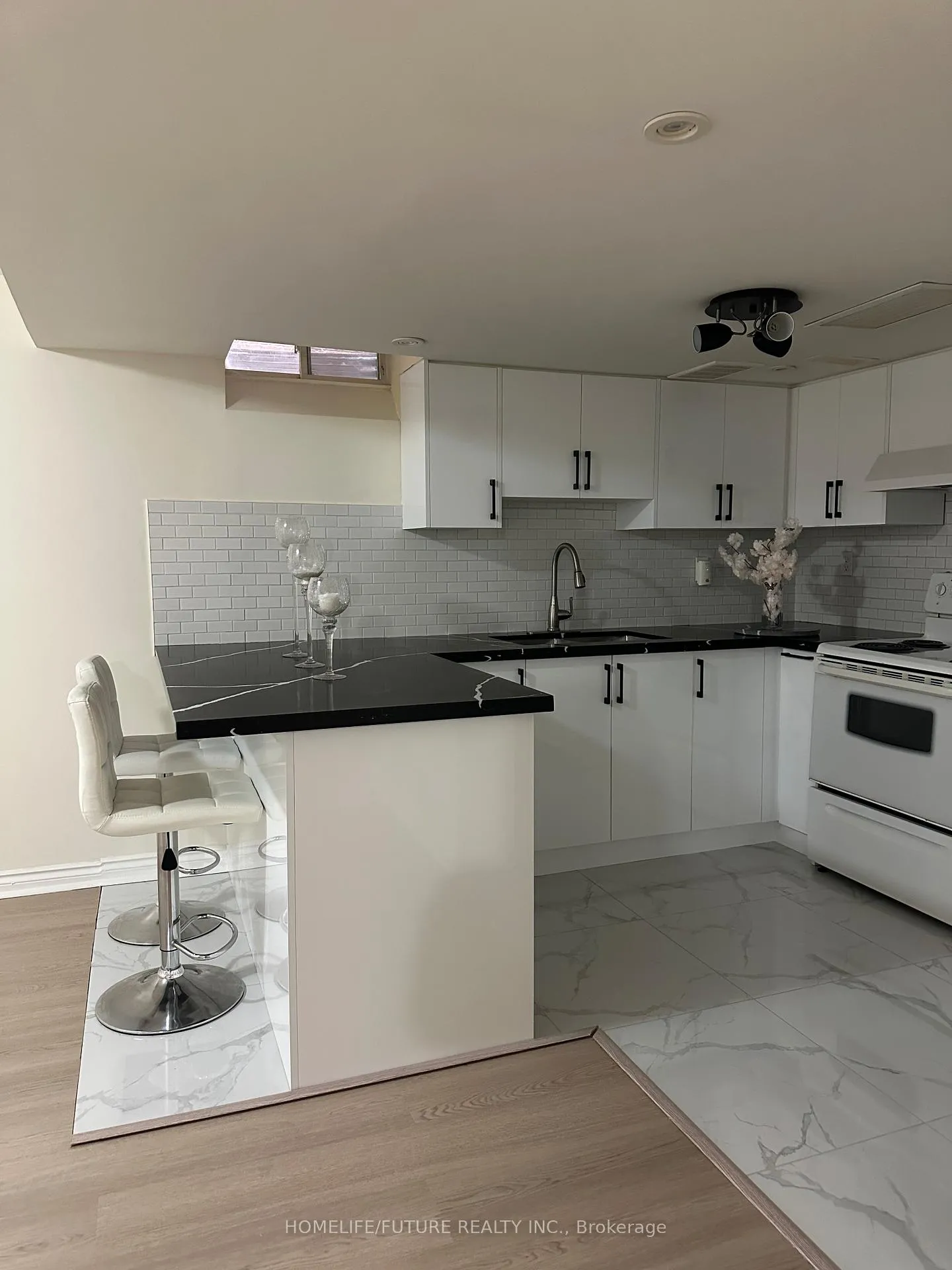 Photo 6 of Unit BSMT, 54 Kentview Crescent, Markham, Box Grove — HOMEH