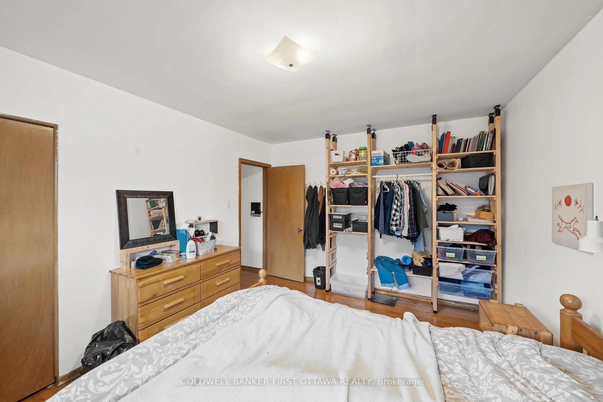 Photo 11 of 2066 Saunderson Drive, Ottawa, Elmvale Acres — HOMEH