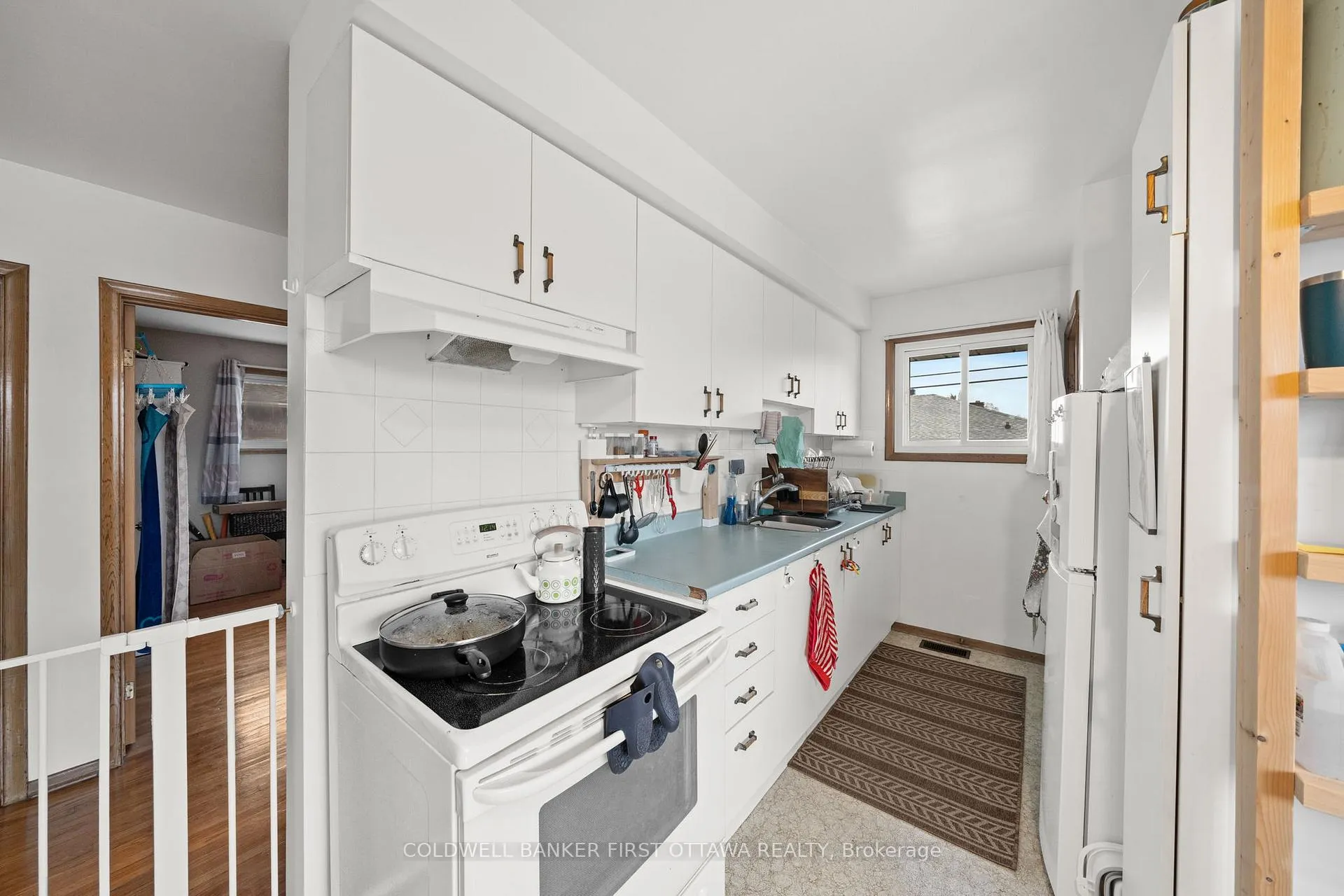 Photo 19 of 2066 Saunderson Drive, Ottawa, Elmvale Acres — HOMEH