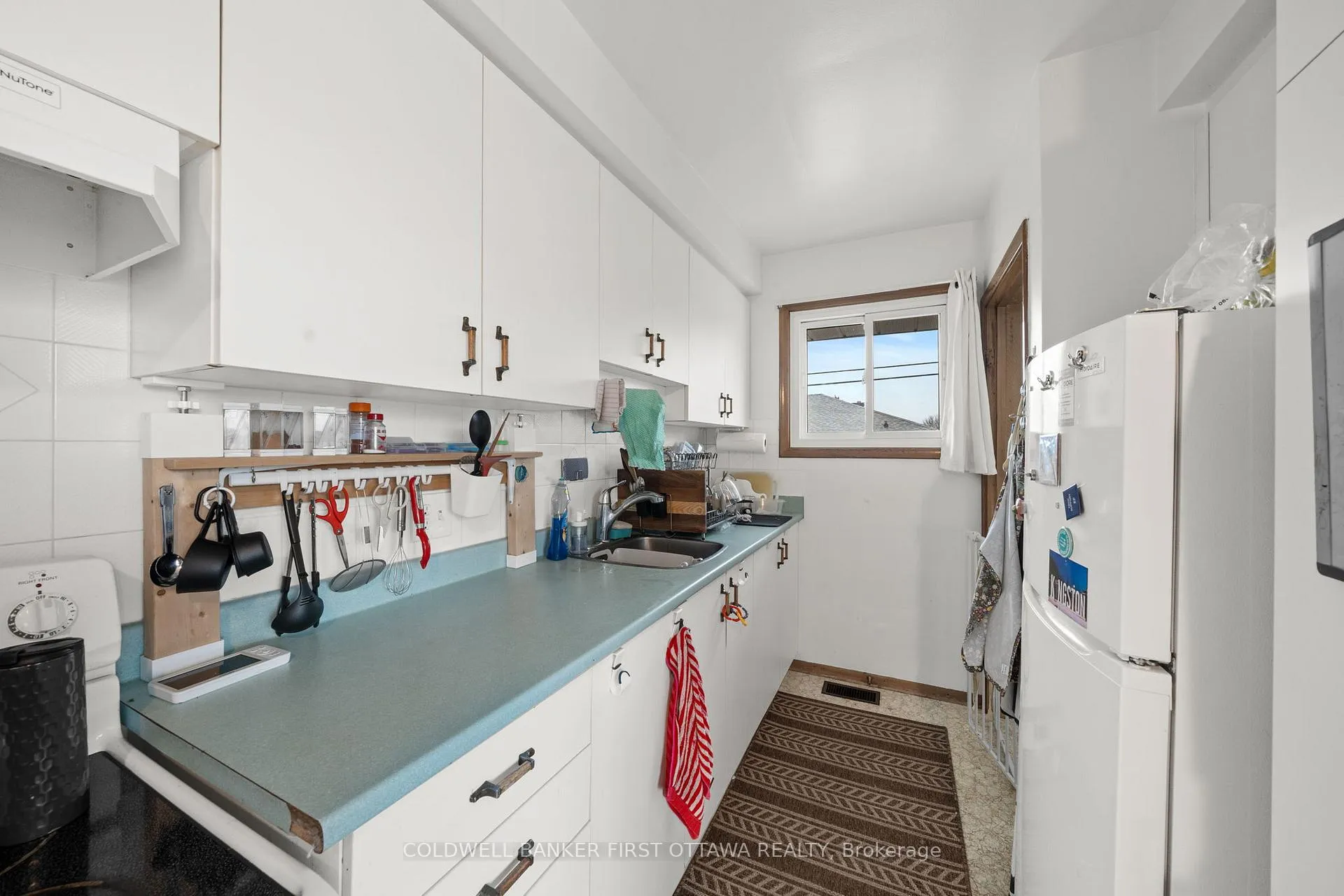 Photo 21 of 2066 Saunderson Drive, Ottawa, Elmvale Acres — HOMEH