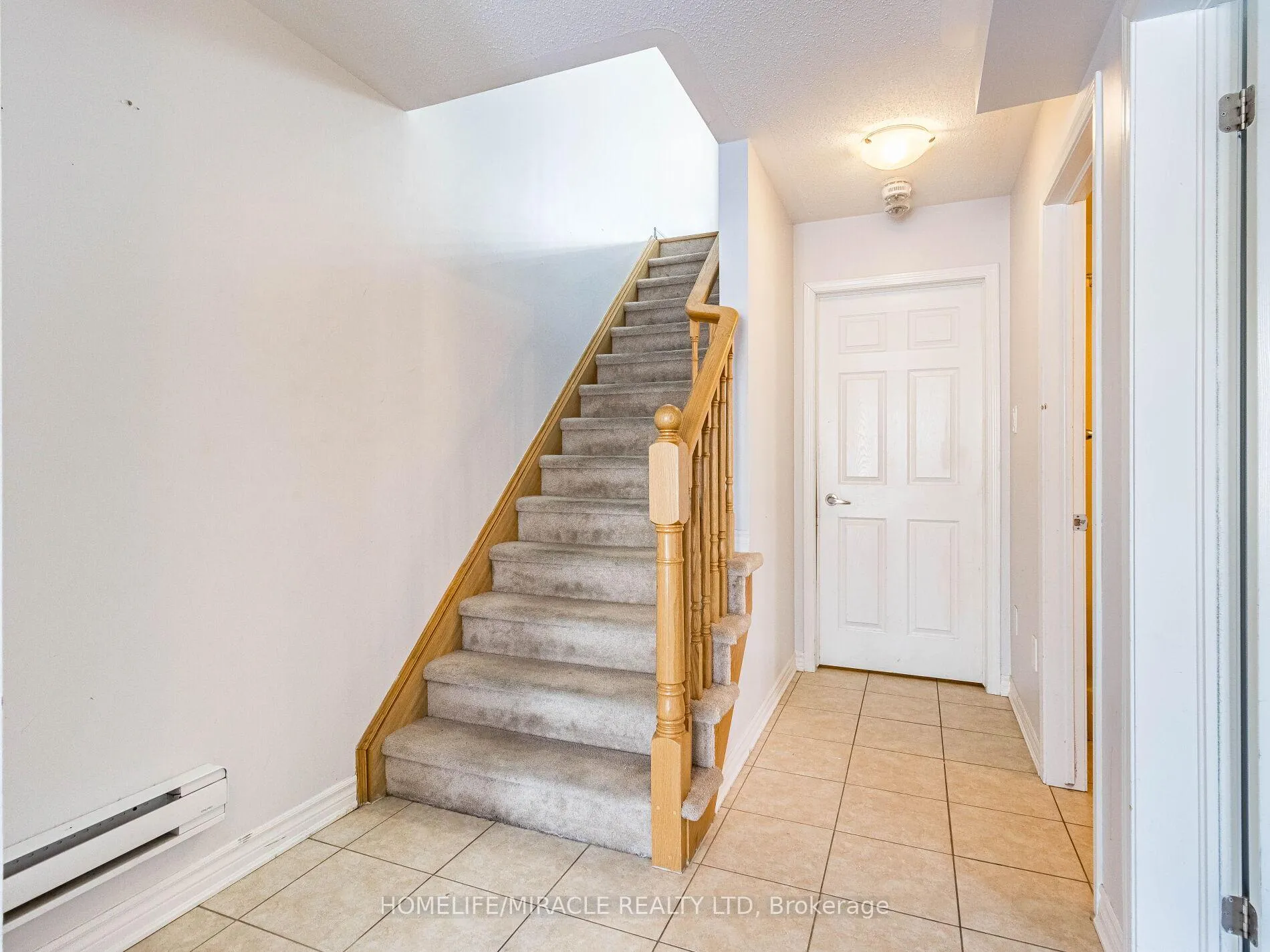 Photo 6 of 229 Remembrance Road, Brampton, Northwest Brampton — HOMEH