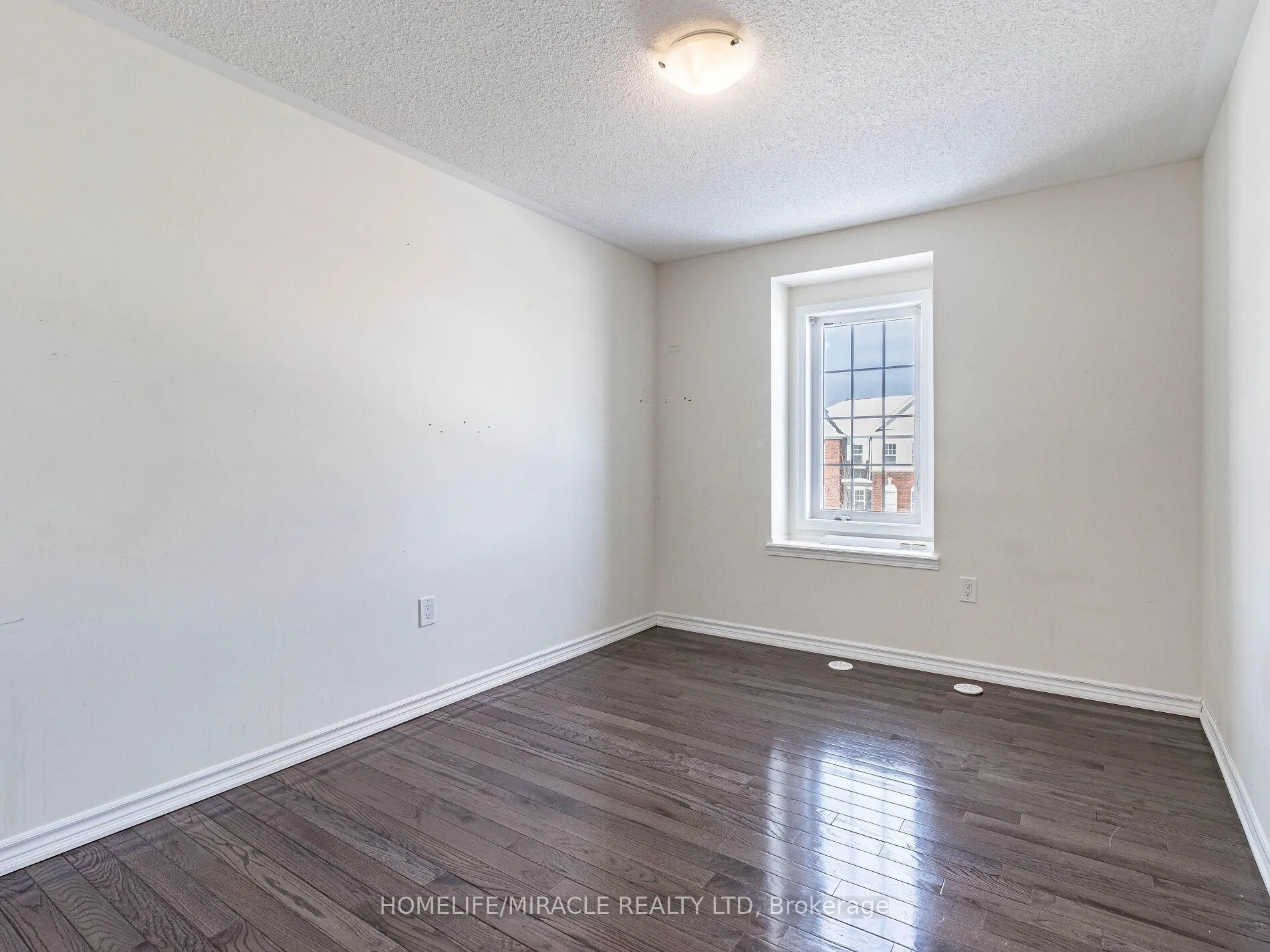 Photo 24 of 229 Remembrance Road, Brampton, Northwest Brampton — HOMEH