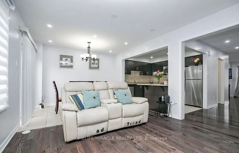 Photo 37 of 229 Remembrance Road, Brampton, Northwest Brampton — HOMEH