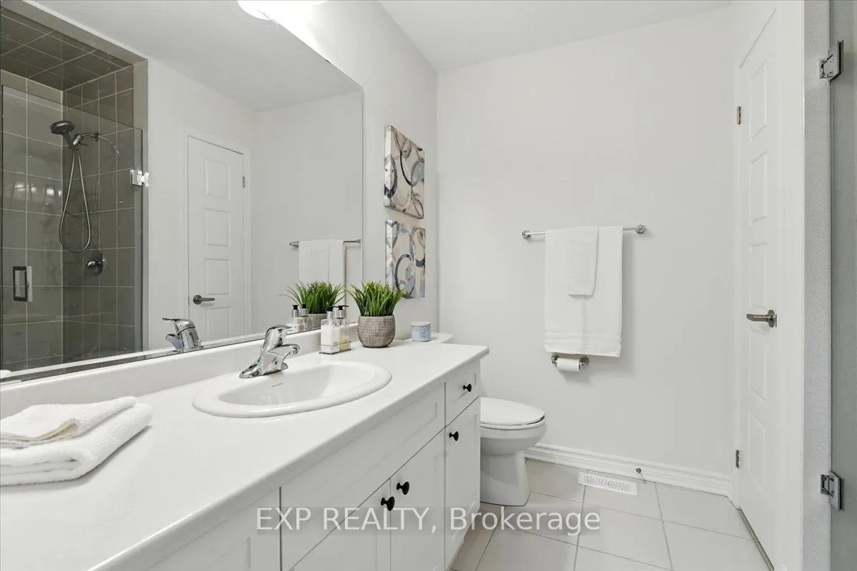 Photo 30 of 3303 Thunderbird Promenade, Pickering, Rural Pickering — HOMEH