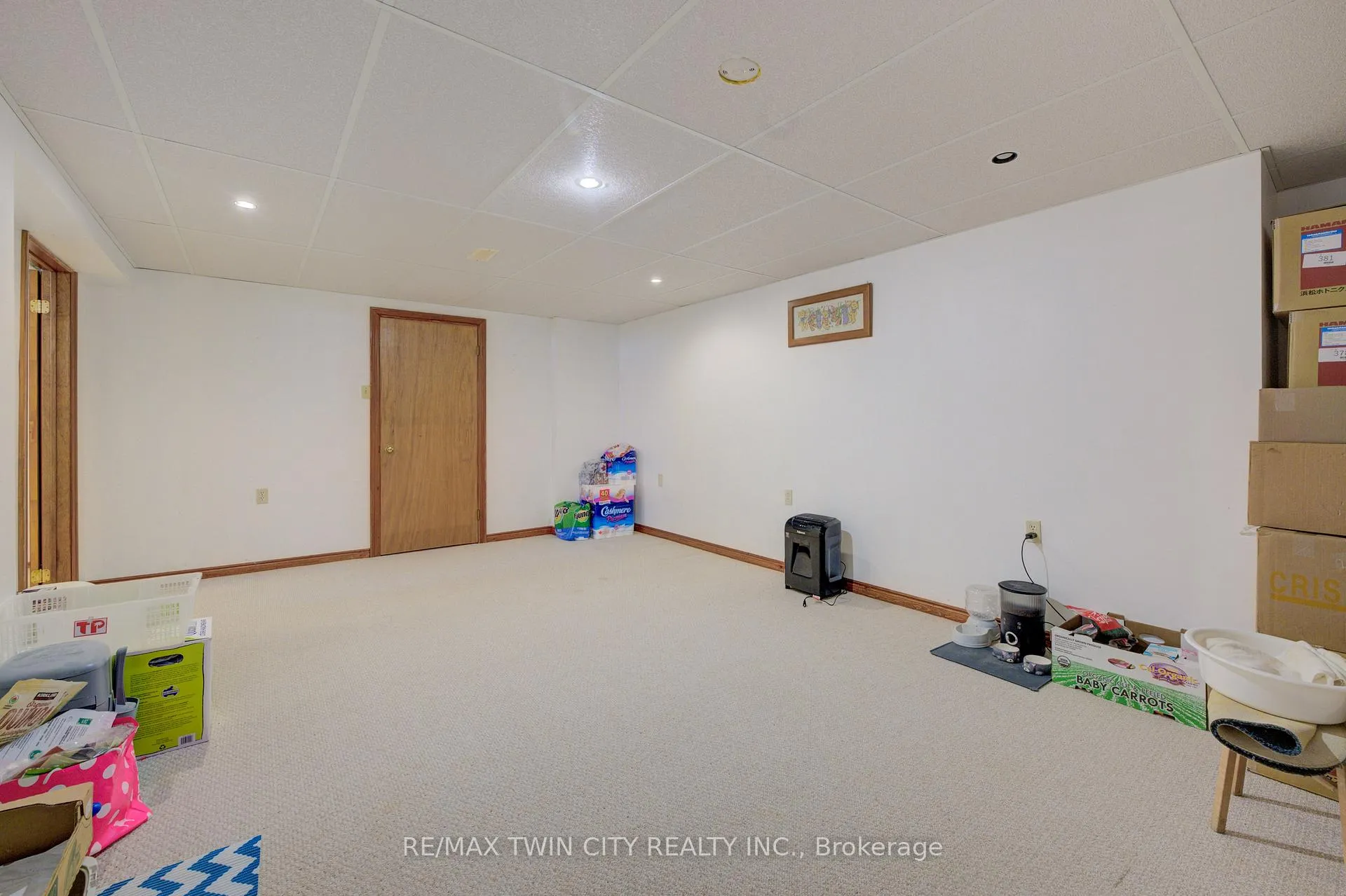Photo 31 of 489 Northlake Drive, Waterloo — HOMEH