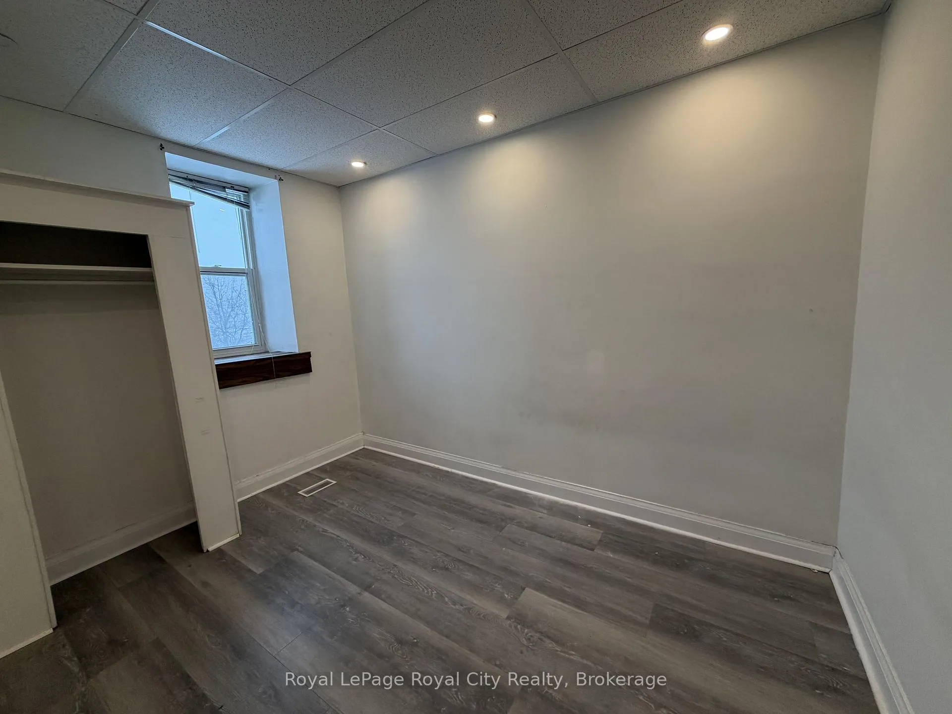 Photo 5 of Unit Unit 6, 21 Gordon Street, Guelph, Downtown — HOMEH