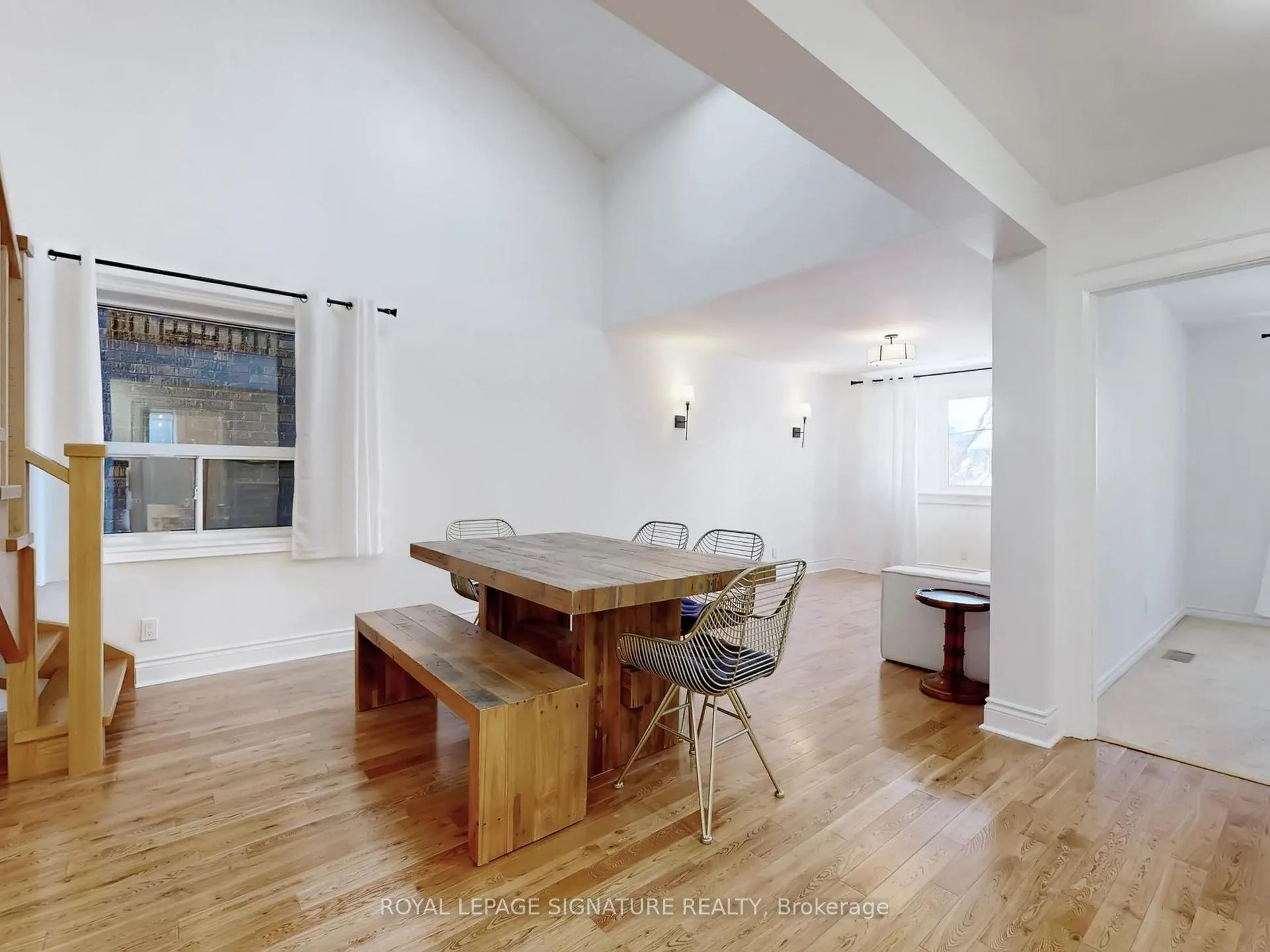 Photo 2 of Unit Upper, 117 Westmount Avenue, Toronto, Corso Italia-Davenport — HOMEH