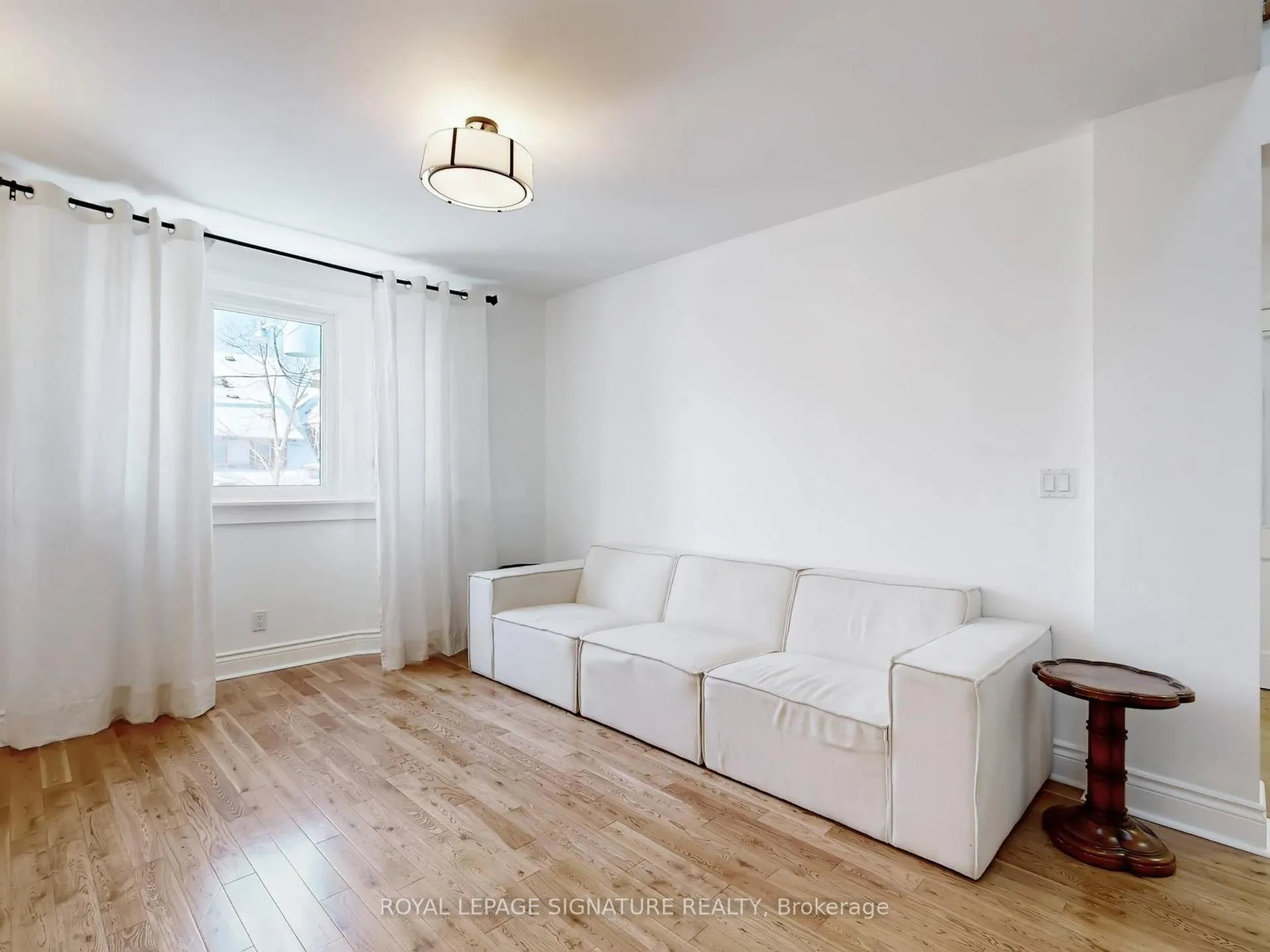 Photo 5 of Unit Upper, 117 Westmount Avenue, Toronto, Corso Italia-Davenport — HOMEH