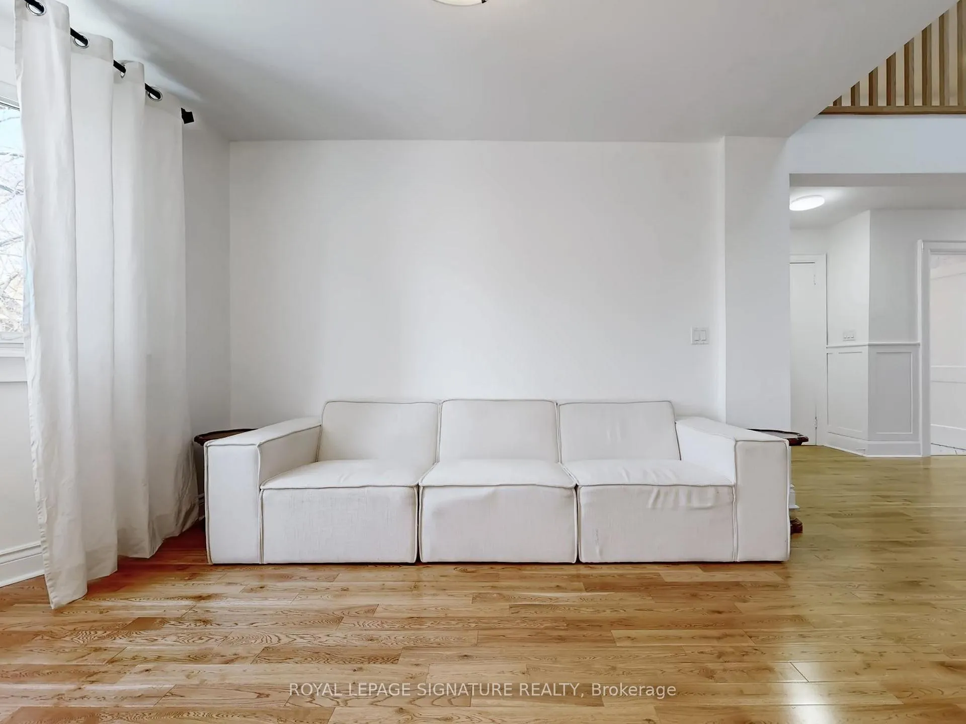 Photo 6 of Unit Upper, 117 Westmount Avenue, Toronto, Corso Italia-Davenport — HOMEH