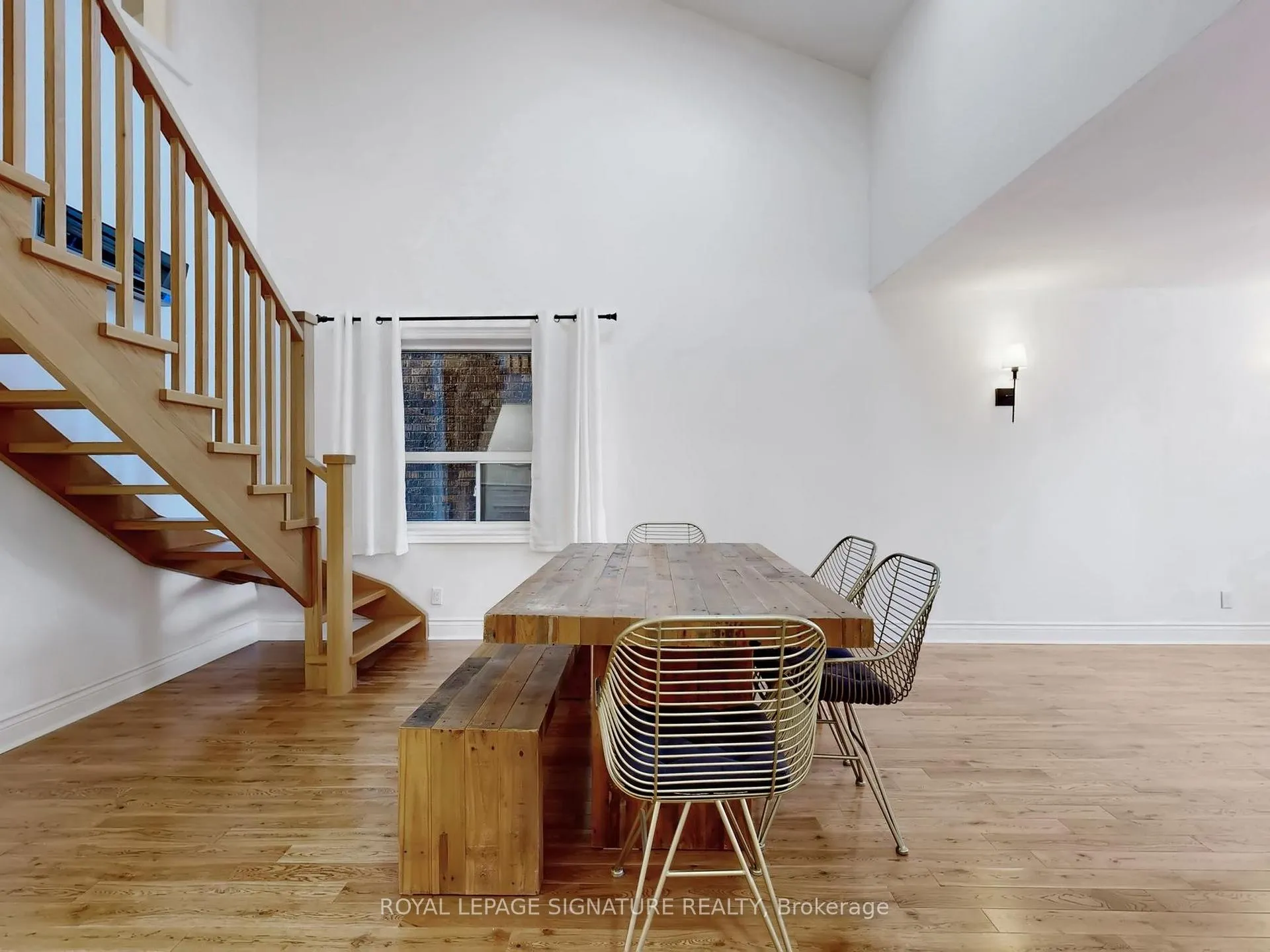 Photo 9 of Unit Upper, 117 Westmount Avenue, Toronto, Corso Italia-Davenport — HOMEH