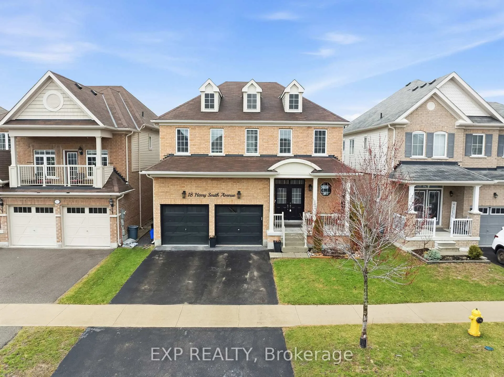 Photo 2 of 18 Henry Smith Avenue, Clarington, Bowmanville — HOMEH