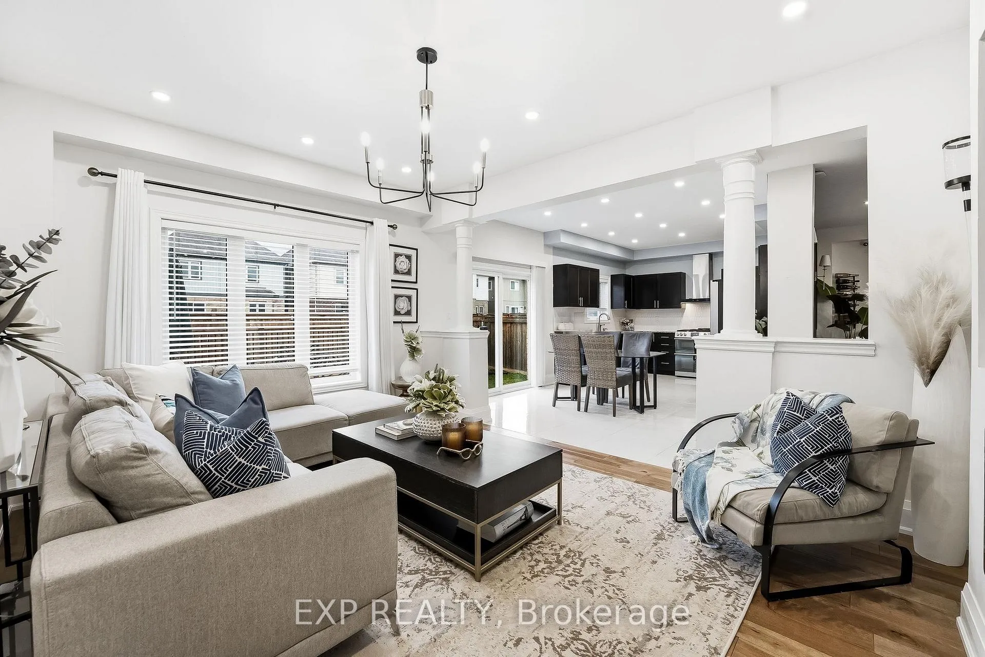 Photo 14 of 18 Henry Smith Avenue, Clarington, Bowmanville — HOMEH