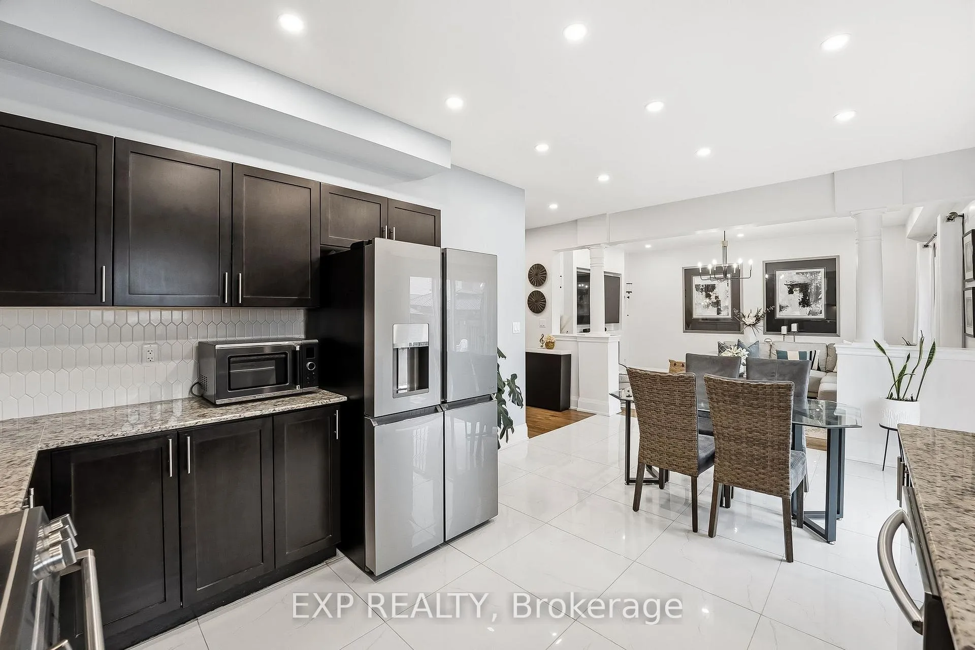 Photo 21 of 18 Henry Smith Avenue, Clarington, Bowmanville — HOMEH