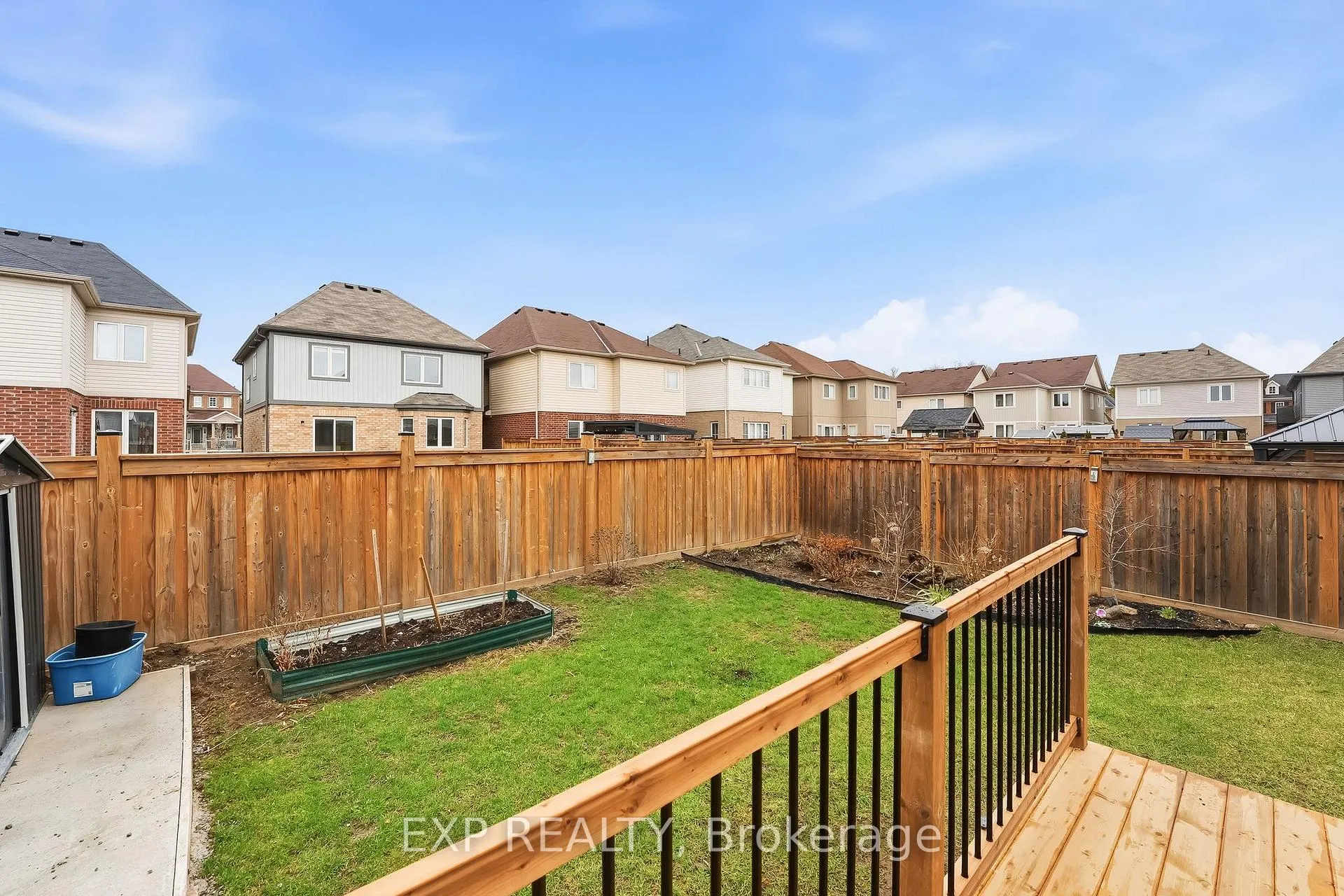 Photo 42 of 18 Henry Smith Avenue, Clarington, Bowmanville — HOMEH