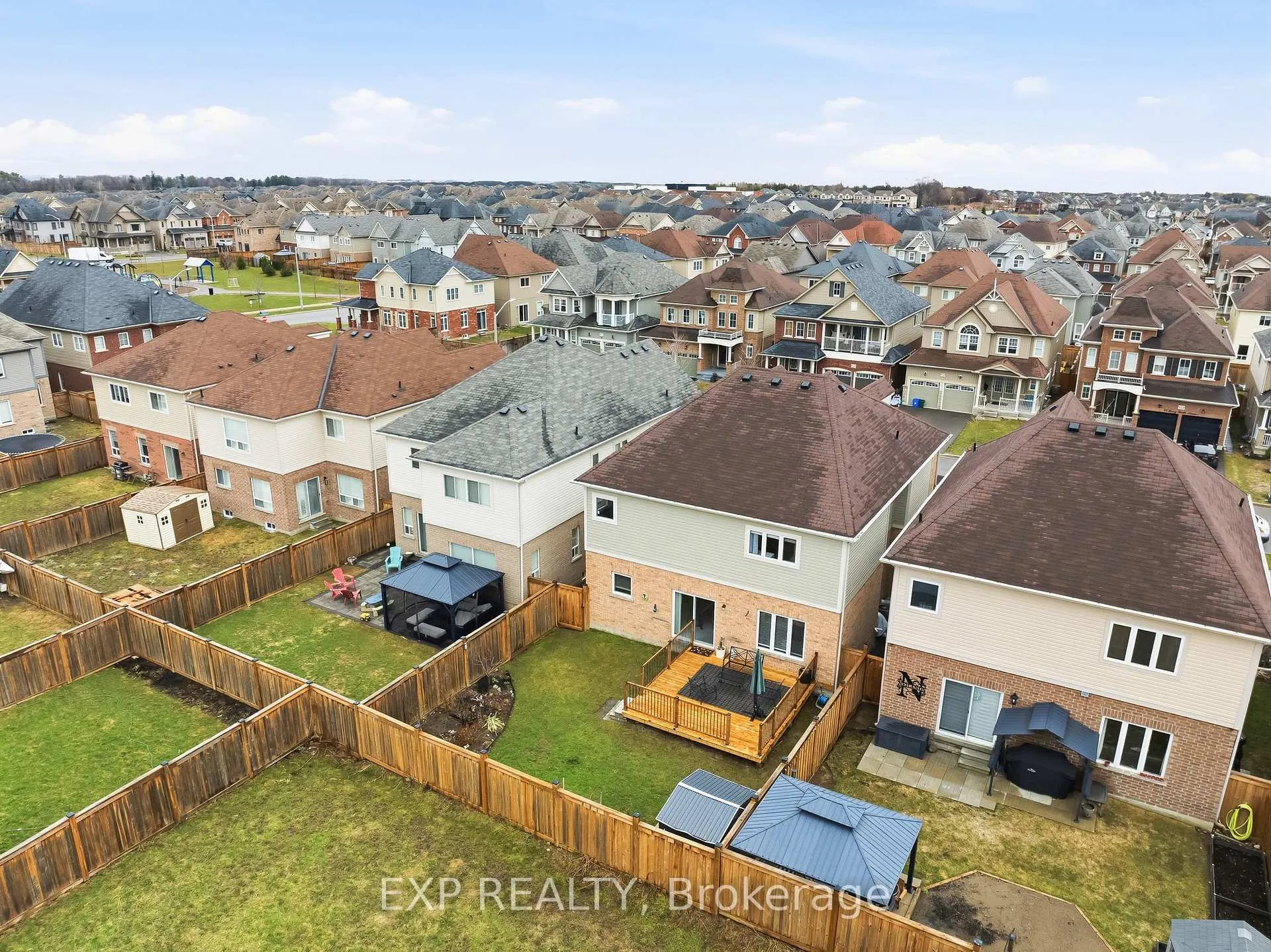 Photo 48 of 18 Henry Smith Avenue, Clarington, Bowmanville — HOMEH