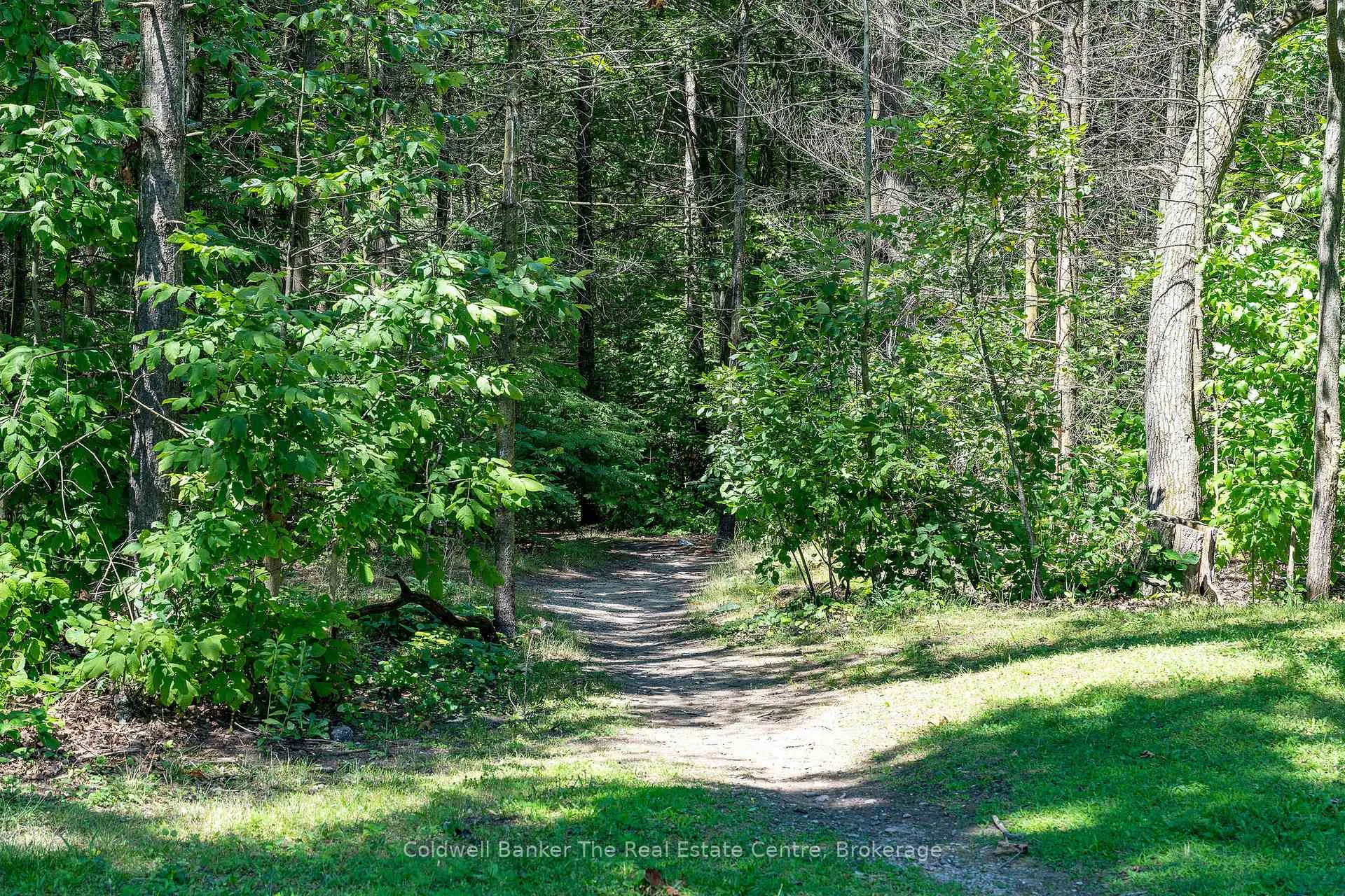 Photo 38 of 14 Langevin Drive, Wasaga Beach — HOMEH