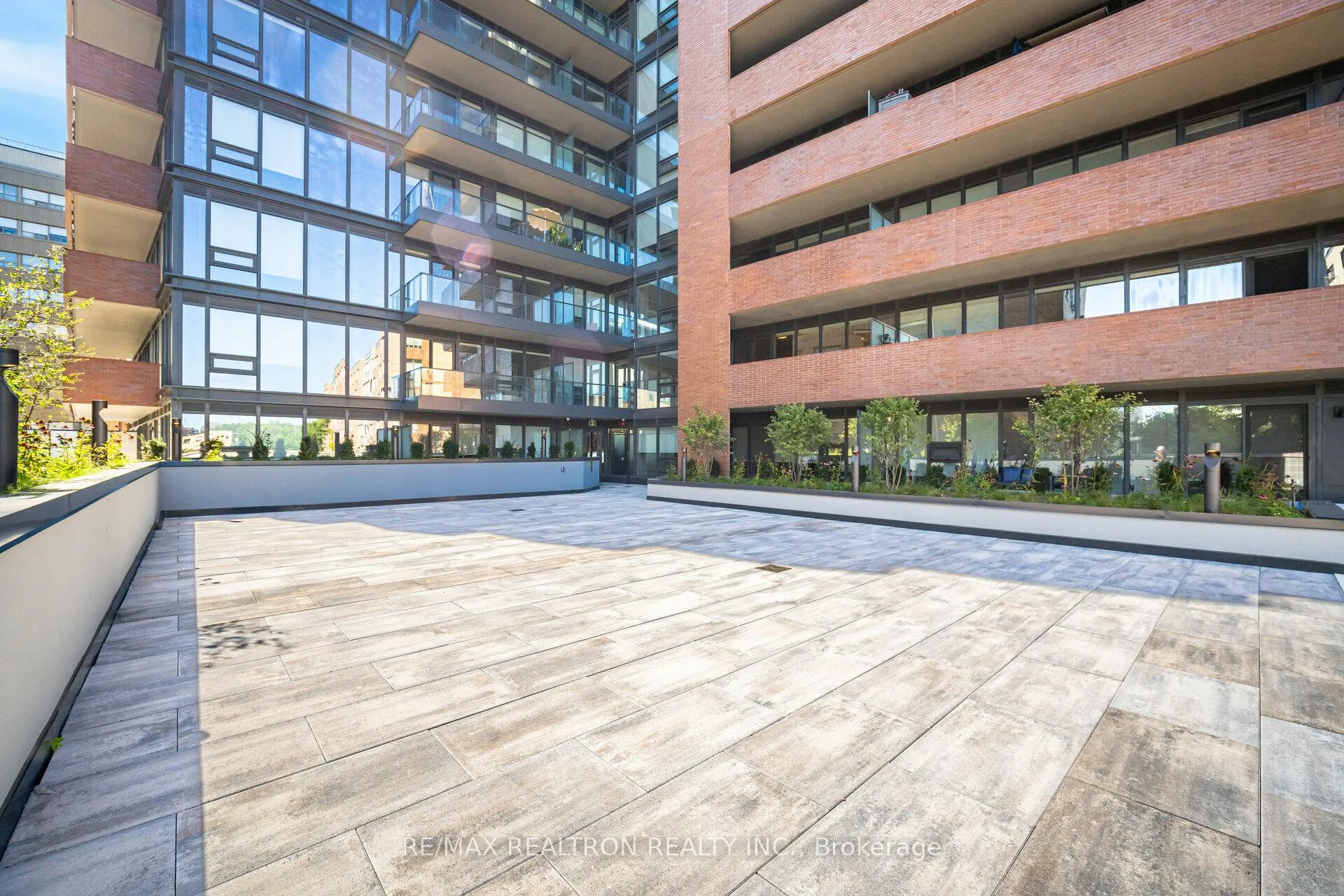 Photo 32 of Unit 810, 2525 Bathurst Street, Toronto, Forest Hill North — HOMEH